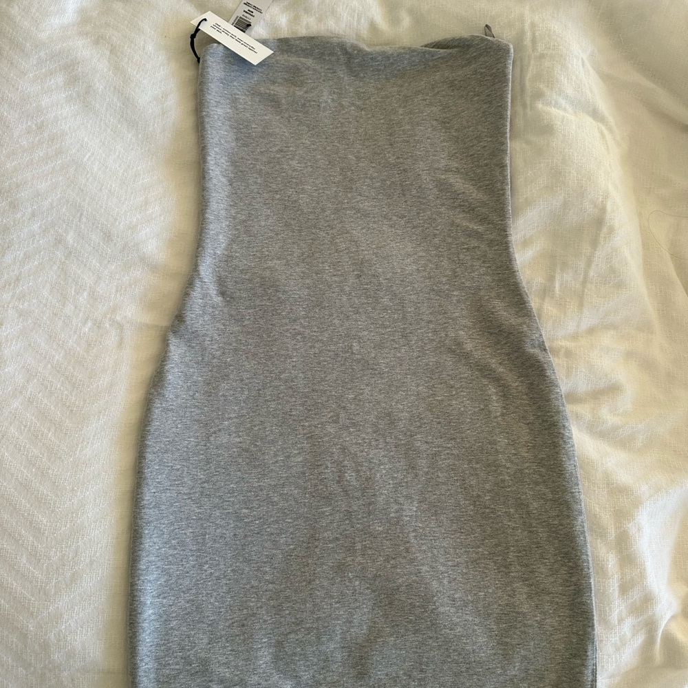 BNWT Artizia Heather Chrome Virginia Mini Strapless Dress